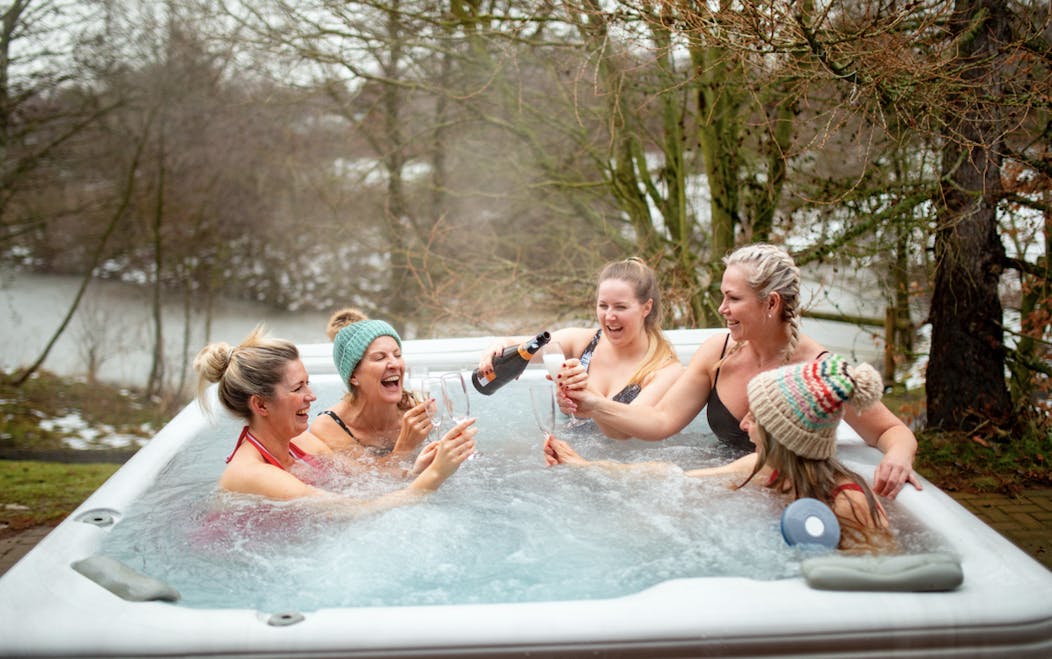B&M's SellOut £300 Hot Tub And Five Other Options Grazia